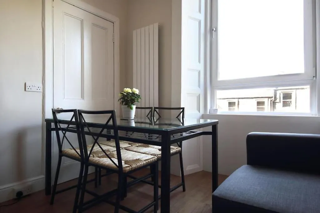 Modern City Centre Apartment In Central Hub Edimburgo 0*,  Reino Unido
